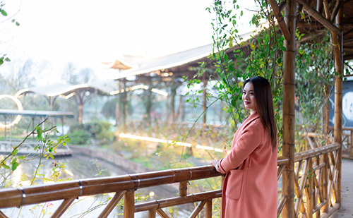 水蜜桃APP有色视频打卡遊玩拍照